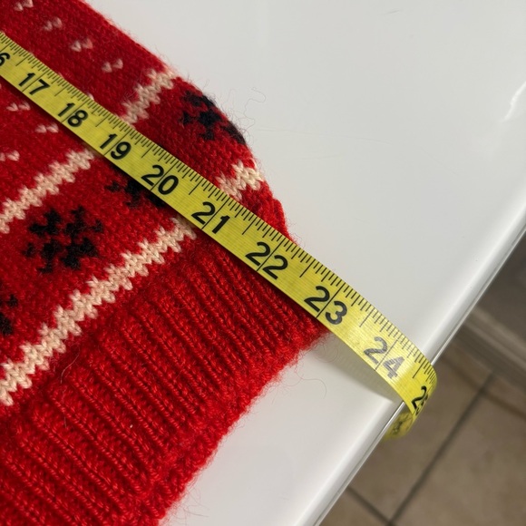 Dale of Norway Christmas Reindeer Black white red Sweater size small 40 - Picture 10 of 13